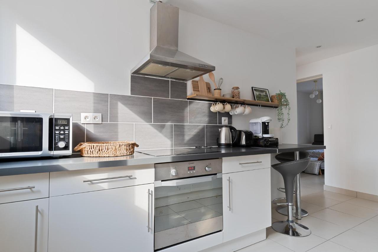 Appartement Spacieux 1 Chambre Parking Gratuit ヴァランス エクステリア 写真