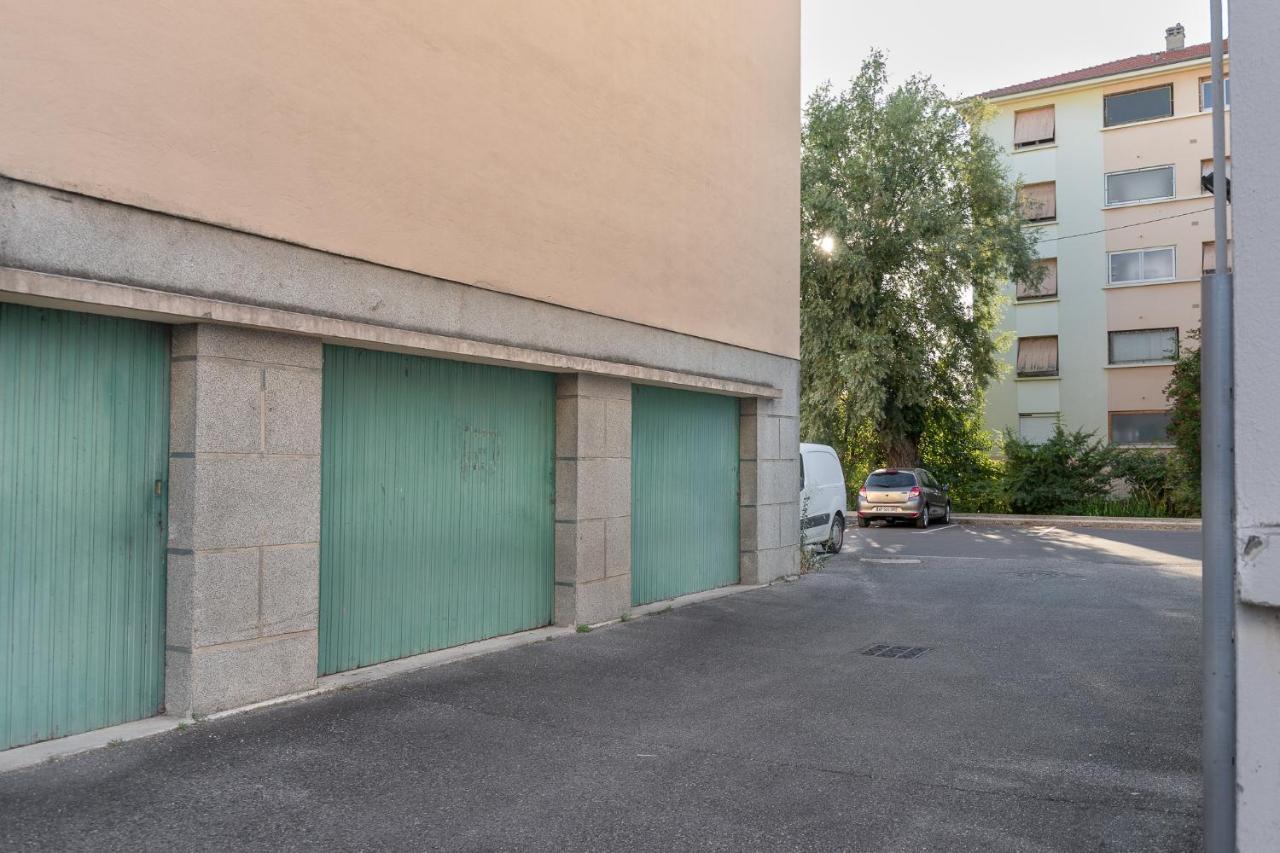 Appartement Spacieux 1 Chambre Parking Gratuit ヴァランス エクステリア 写真