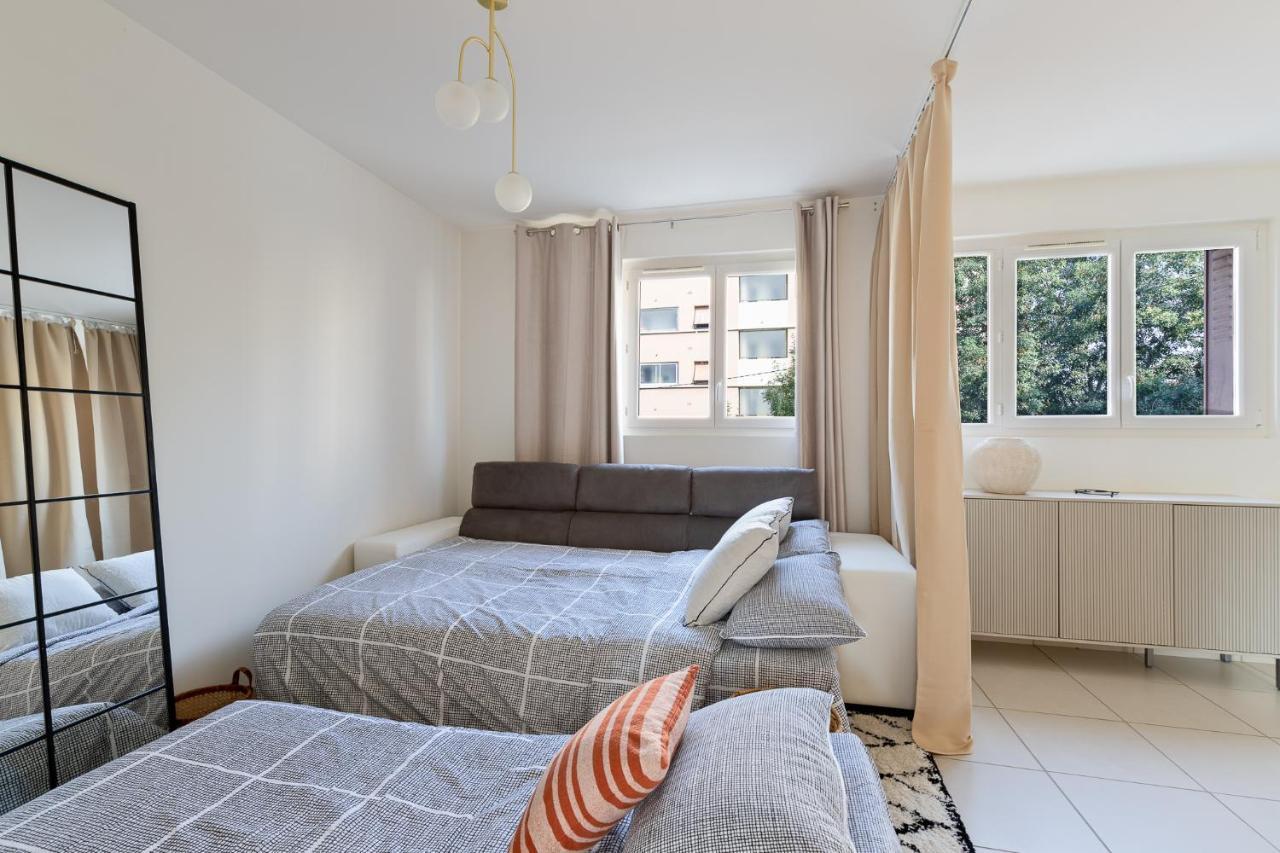 Appartement Spacieux 1 Chambre Parking Gratuit ヴァランス エクステリア 写真